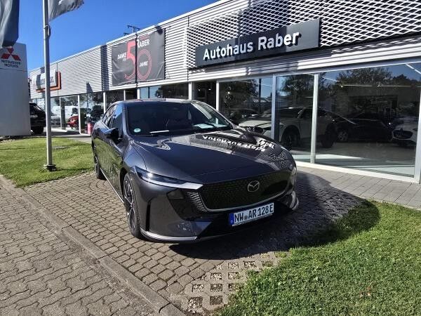 Mazda 6e 258 PS RWD Takumi 479km Reichweite/ Beispiel Farben