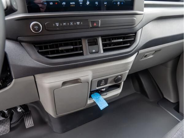 Ford Transit Custom Kasten Trend  L1 PHEV Kamera Navi BLIS Sitzheizung Klimaautomatik