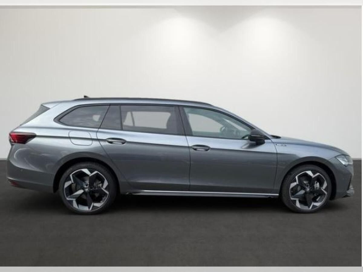 Skoda Superb Combi Sportline 1.5 TSI HYBRID | 🔥 Sonderleasing 🔥 (Neuss)