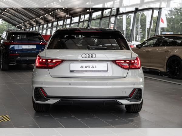 Audi A1 Sportback 25 TFSI S line S tronic LED/VIRTUAL