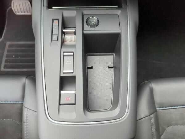 Citroën C5 Aircross BlueHDi 130 Stop&Start EAT8 MAX ***Lagerwagen***