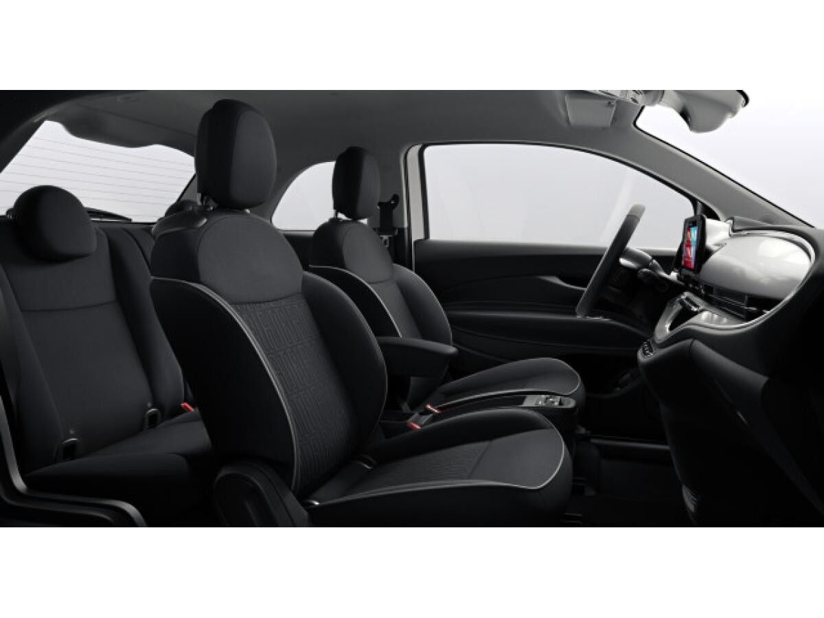 Fiat 500e Lim. CHRISTMAS EDITION | 57072 SIEGEN