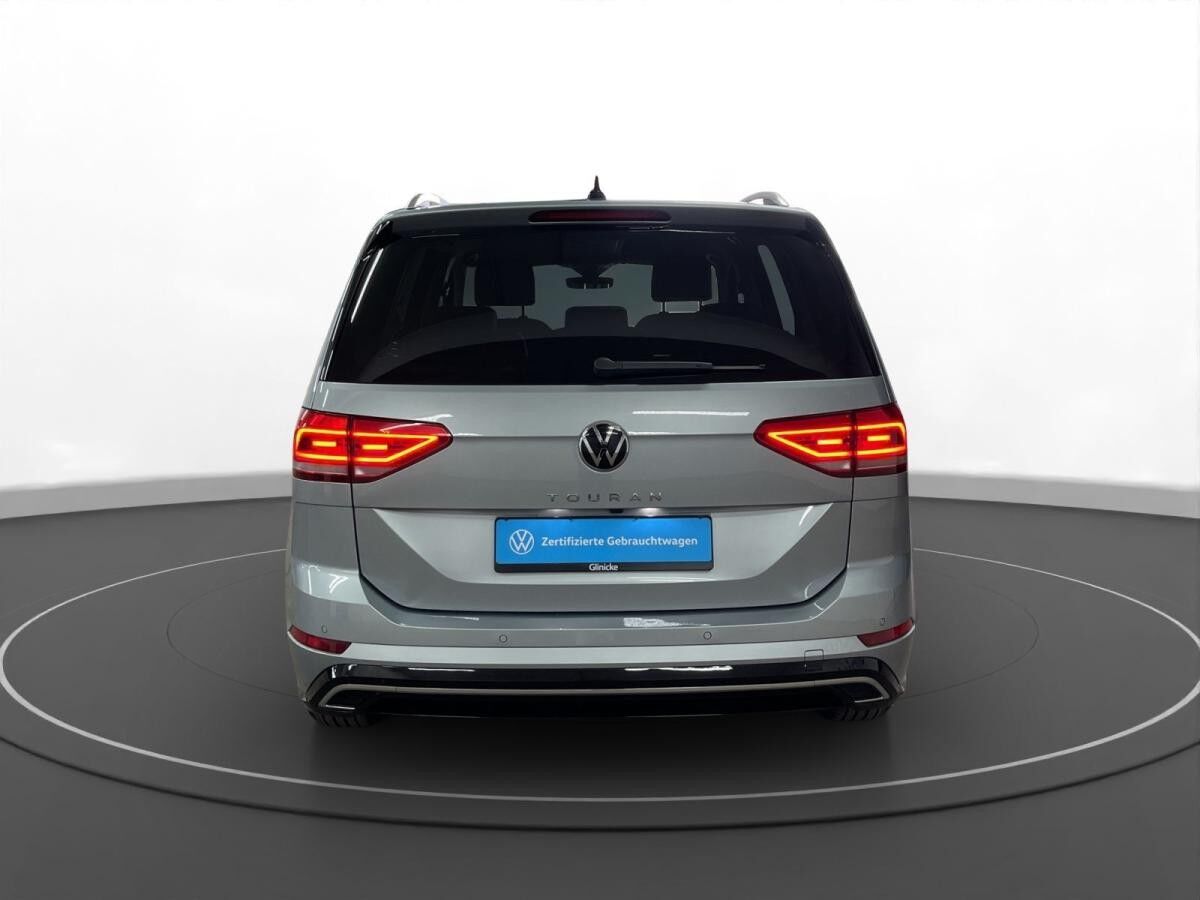 Volkswagen Touran 1.5 TSI R-Line LED LM 17" Navi PDC+RFK ACC