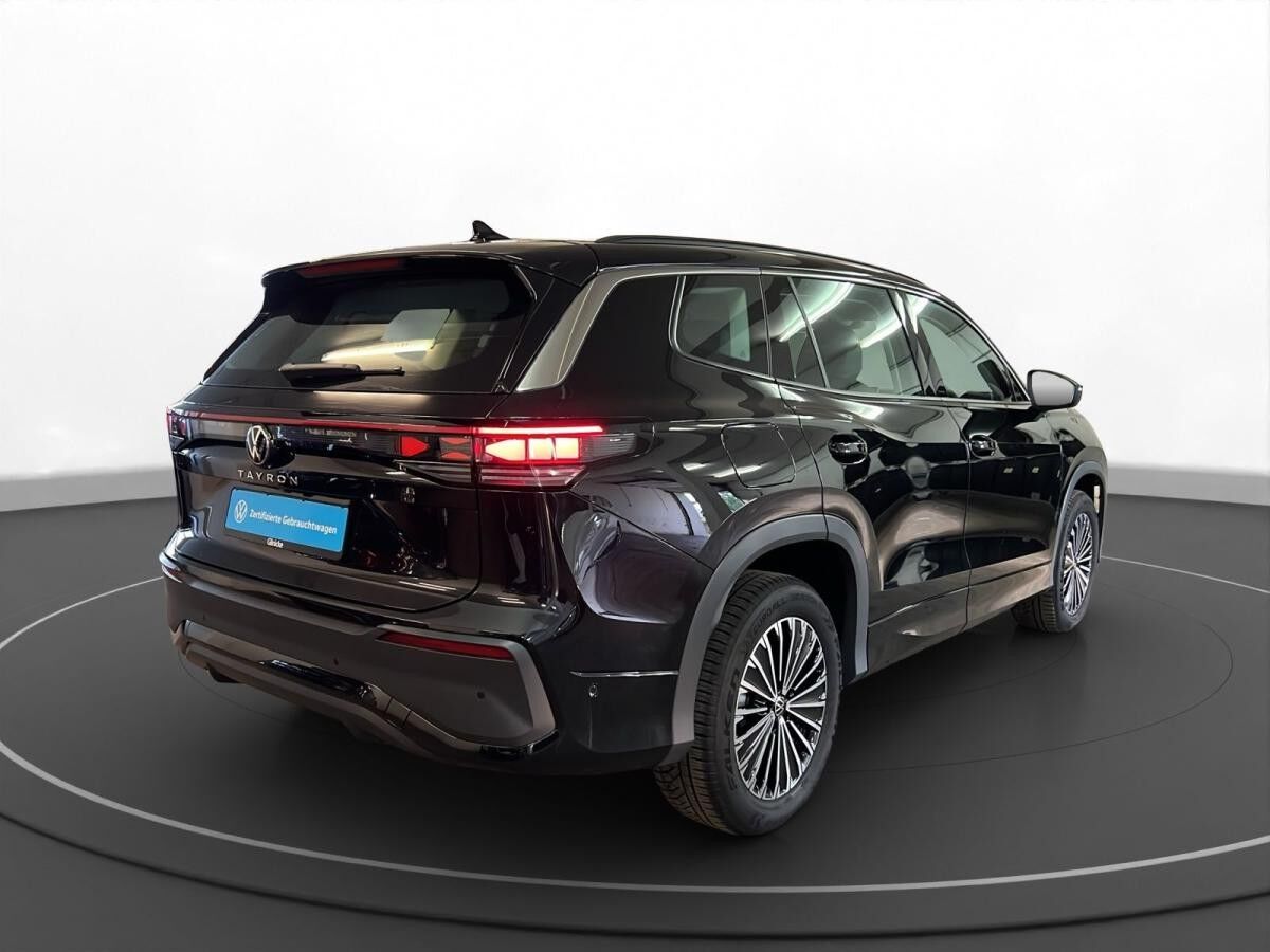 Volkswagen Tayron 2.0 TDI 4M Life 7-Sitzer AHK Matrix LM 19" ACC