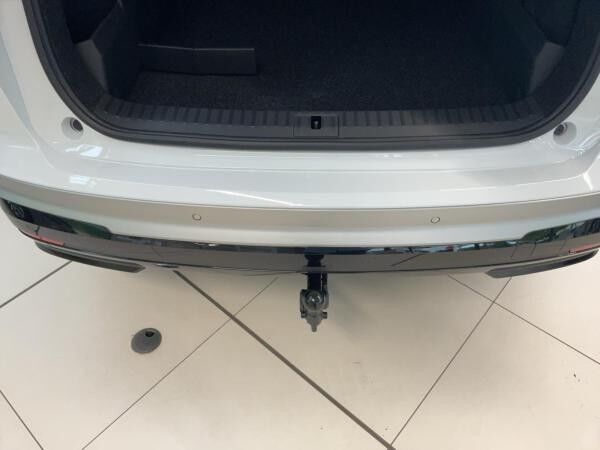 Skoda ENYAQ Loft mit AHZV, PlusPaket & Winterpaket