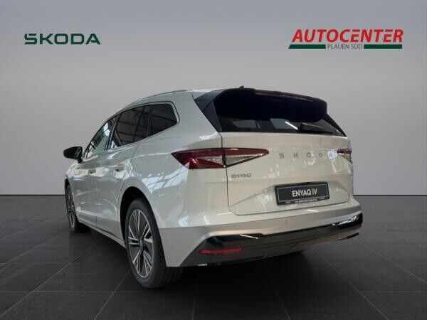 Skoda ENYAQ Loft mit AHZV, PlusPaket & Winterpaket