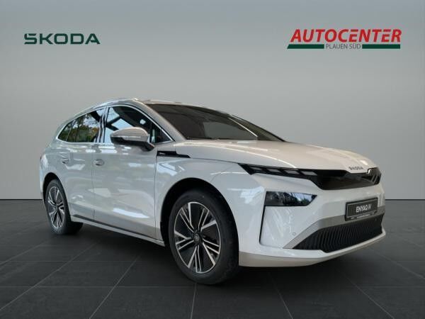 Skoda ENYAQ Loft mit AHZV, PlusPaket & Winterpaket