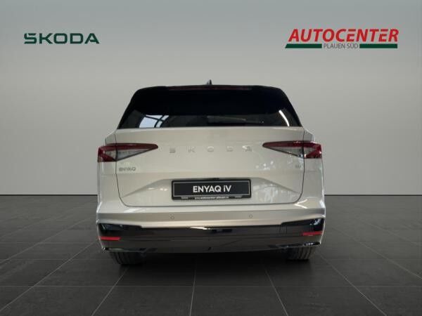 Skoda ENYAQ Loft mit AHZV, PlusPaket & Winterpaket