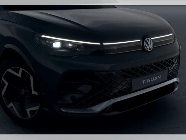 Volkswagen Tiguan R-Line Navi AHK RFK