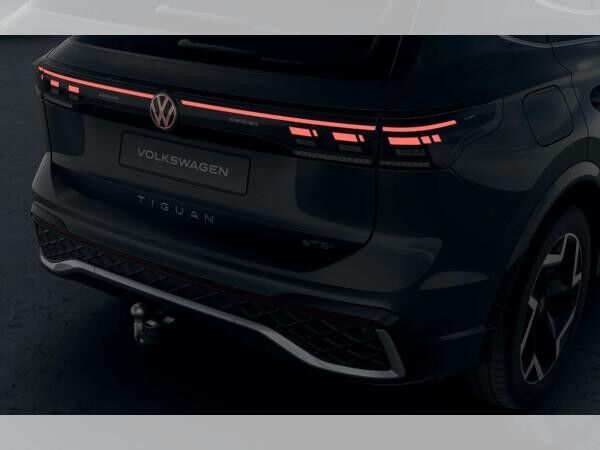 Volkswagen Tiguan R-Line Navi AHK RFK