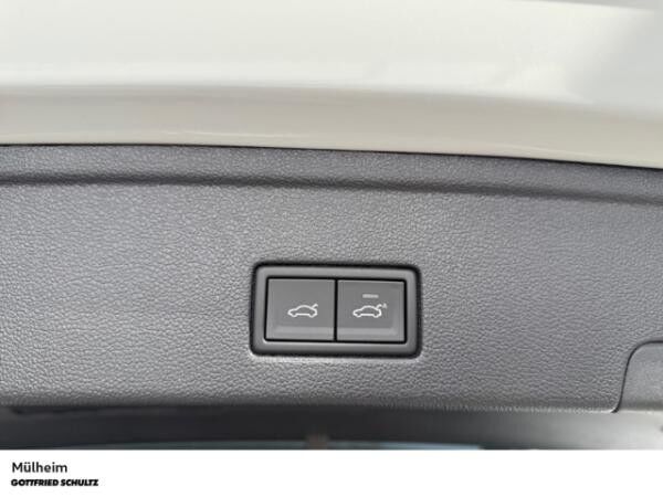 Volkswagen Touareg R-Line 3.0 V6 TDI 4Motion (Mülheim)