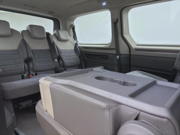 Volkswagen T7 Multivan Style Sofort Verfügbar