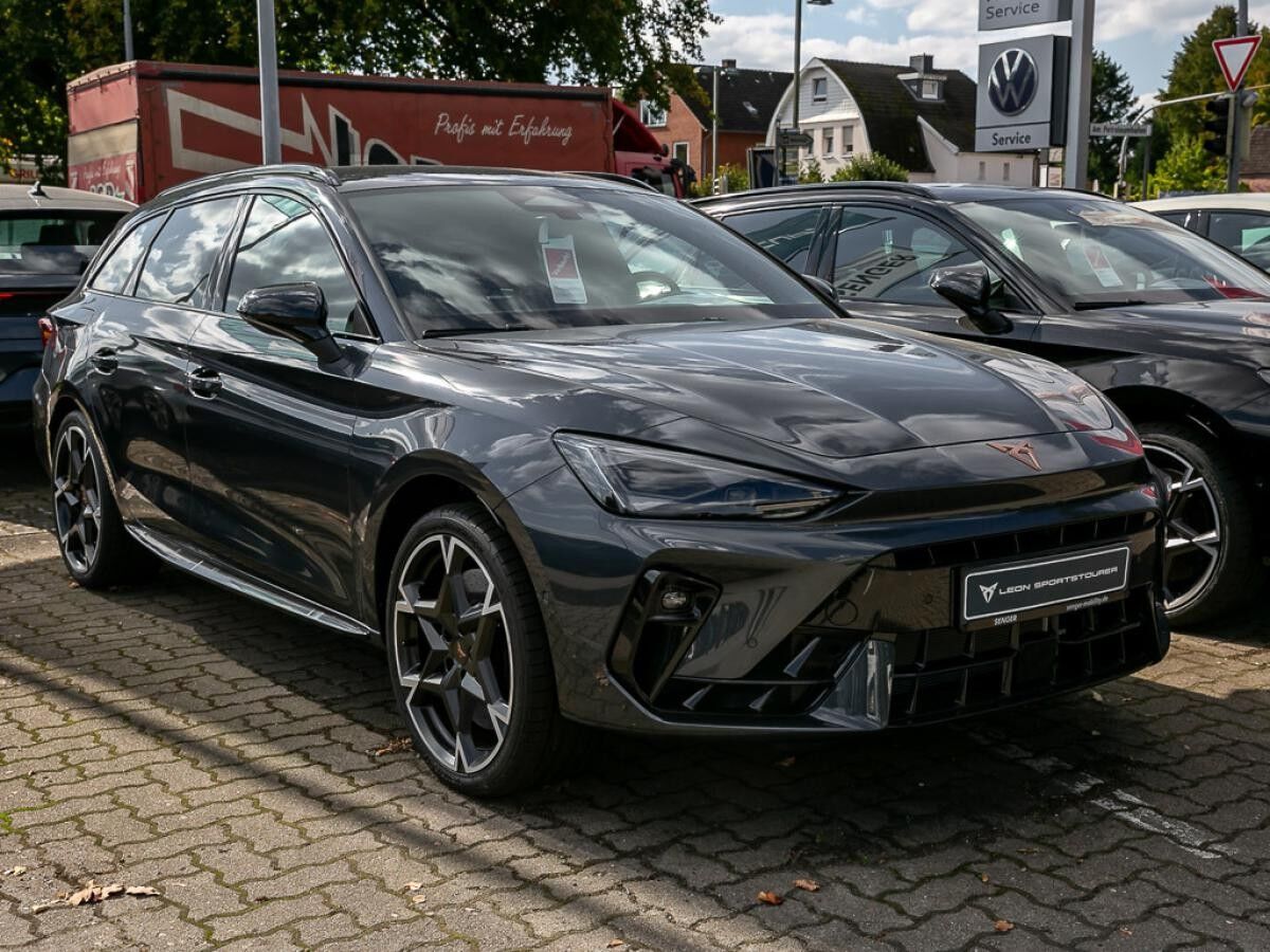 Cupra Leon Sportstourer VZ 2.0 TSI DSG 4D AHK HDMatrix