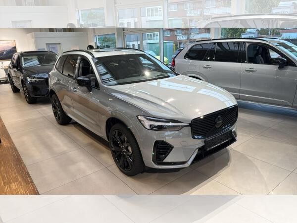 Volvo XC60 Plus Black Edition Recharge Plug-In Hybrid T8 *SOFORT VERFÜGBAR