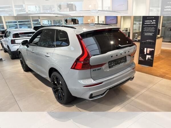 Volvo XC60 Plus Black Edition Recharge Plug-In Hybrid T8 *SOFORT VERFÜGBAR
