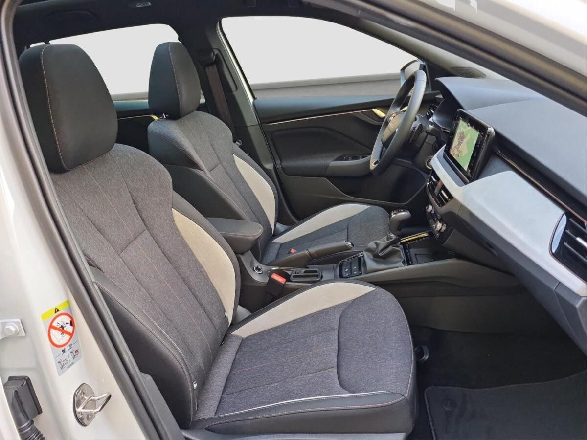 Skoda Scala 1.5 TSI Selection DSG MATRIX ACC AHK Pano