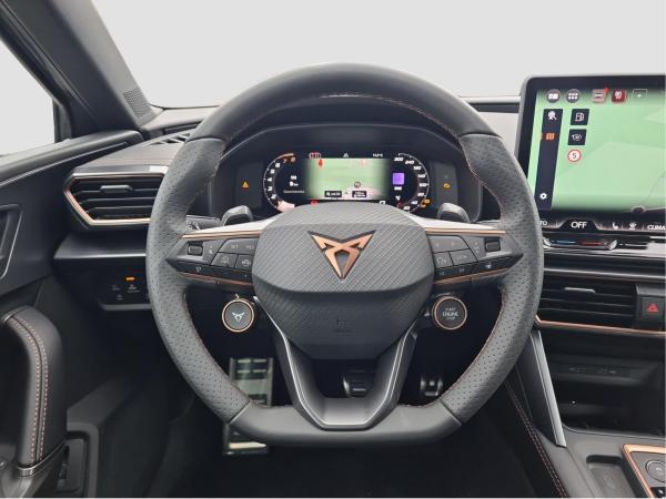 Cupra Leon Sportstourer 4Drive AHK Senn Matrix