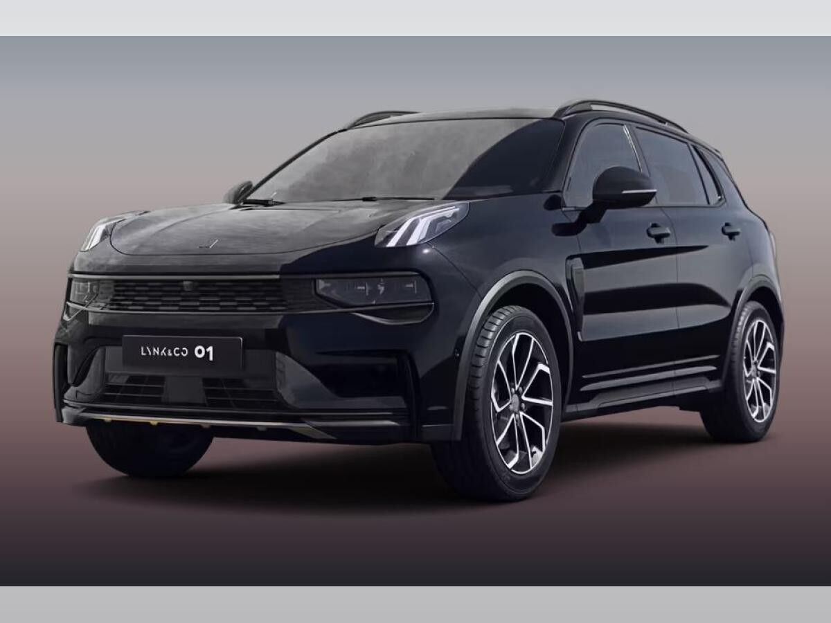 LYNK & Co 01 Core // Sofort Verfügbar! // Frei Konfigurierbar!