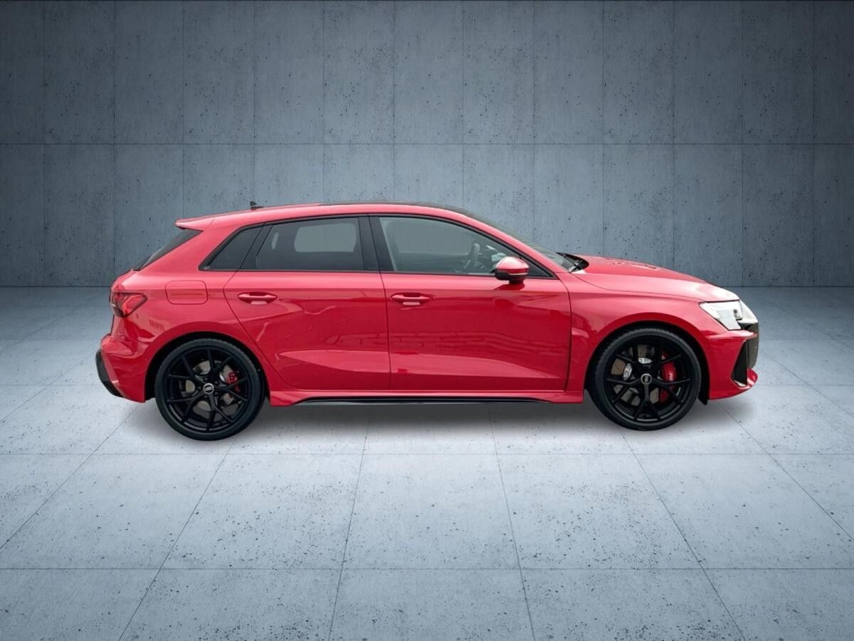 Audi RS3 RS 3 Sportback S tr. max.280km/h PANO Sportabga
