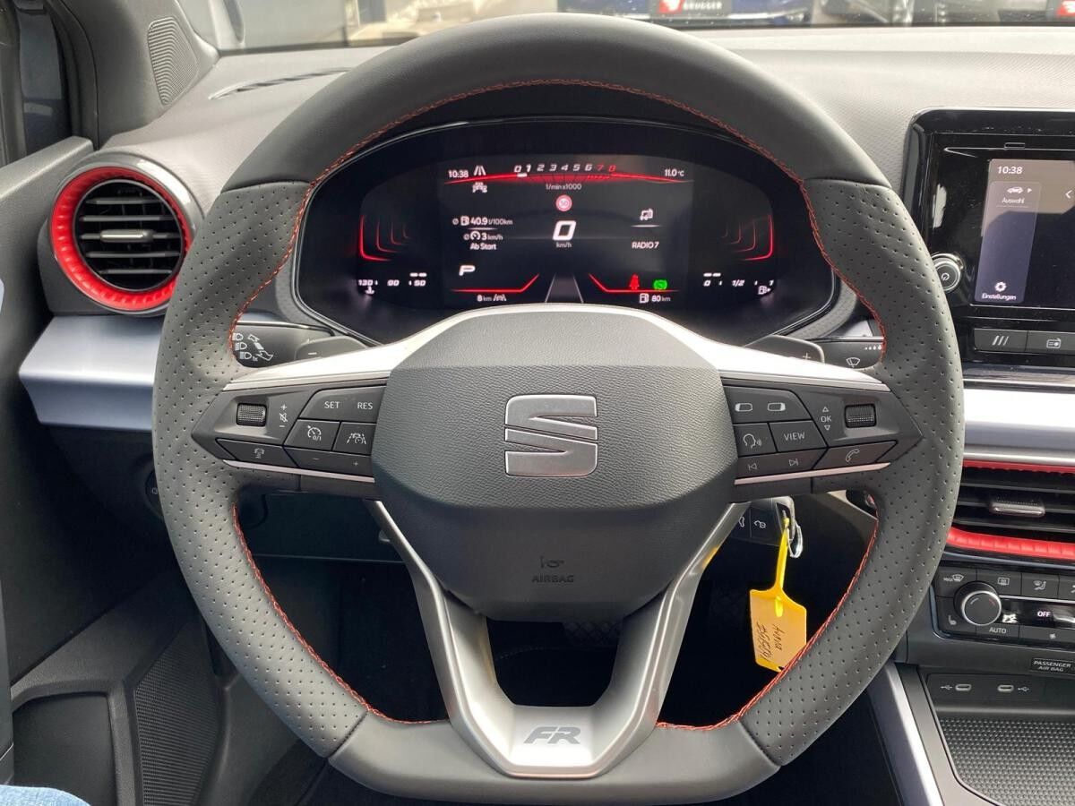 Seat Arona FR 1.5 TSI DSG ACC RFK AHK LED CarPlay
