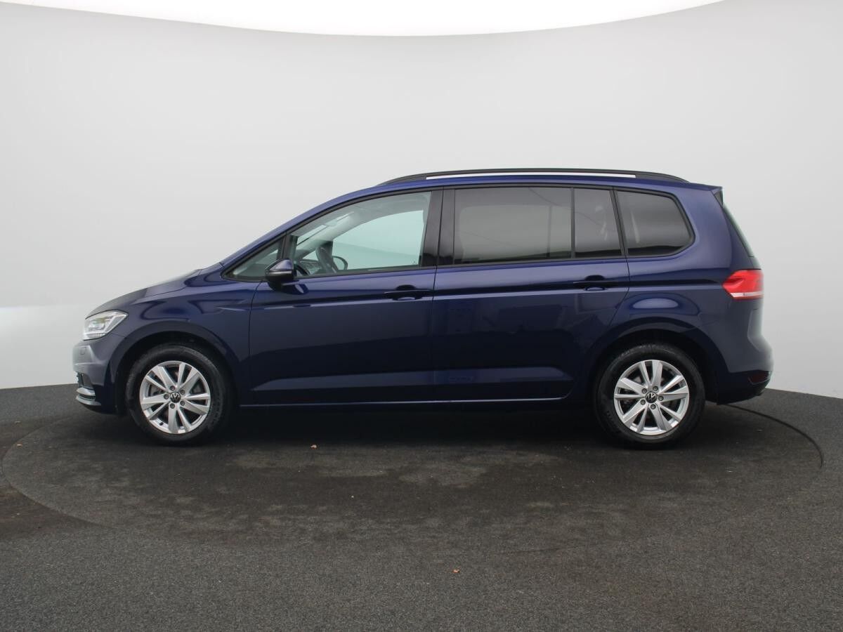 Volkswagen Touran Comfortline 2.0 TDI DSG / Navi, LED, RFK