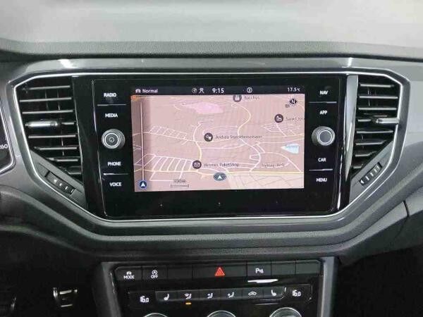 Volkswagen T-Roc Sport 1.5 TSI / Navi, R-Line Ext, LED, RFK