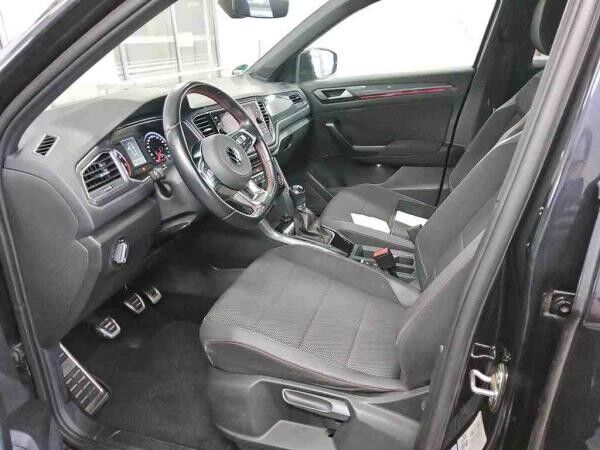 Volkswagen T-Roc Sport 1.5 TSI / Navi, R-Line Ext, LED, RFK