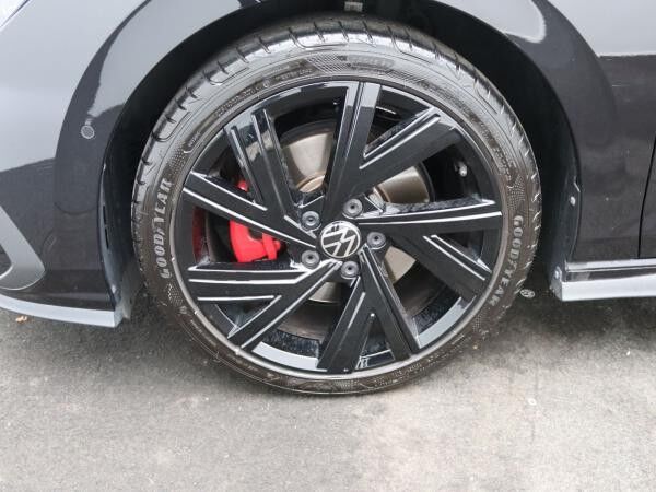 Volkswagen Golf GTD 2.0 TDI DSG / Navi, Matrix, AHK, RFK