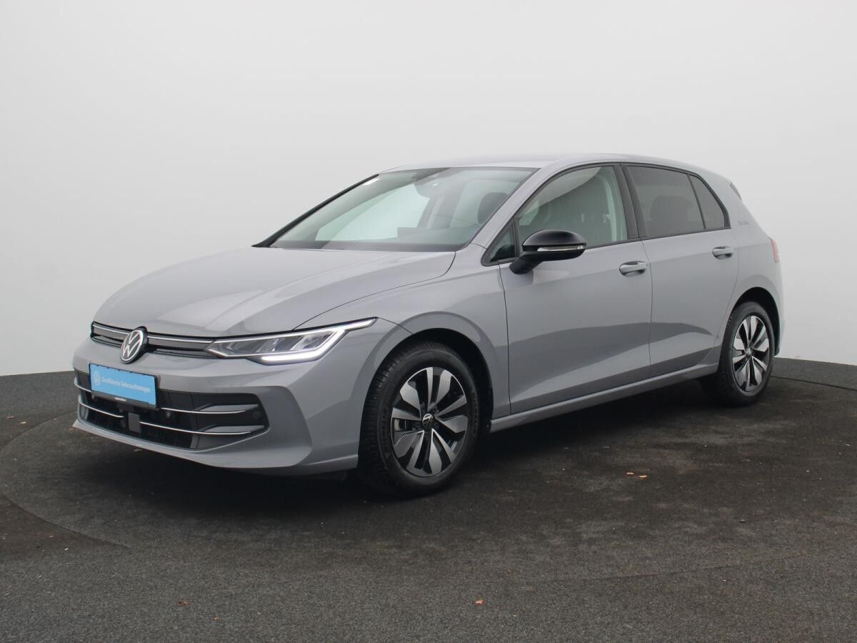 Volkswagen Golf VIII Goal 1.5 eTSI DSG / App, LED, ACC, SHZ