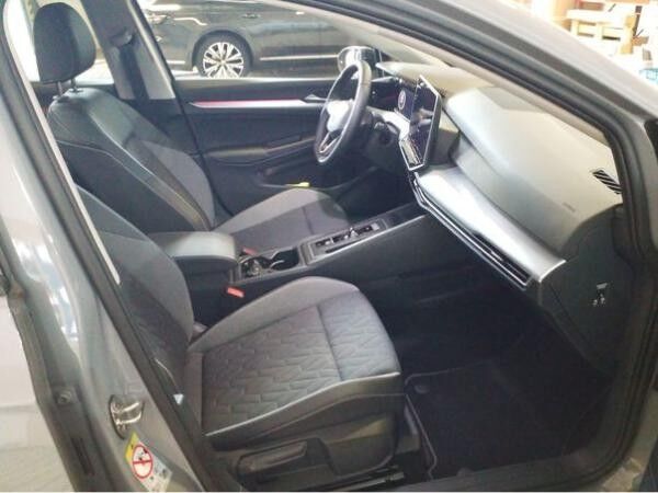Volkswagen Golf VIII Goal 1.5 eTSI DSG / App, LED, ACC, SHZ