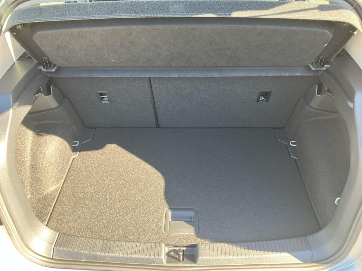 Volkswagen T-Cross Life 1.0 TSI / IQ.Drive, App, LED, ACC