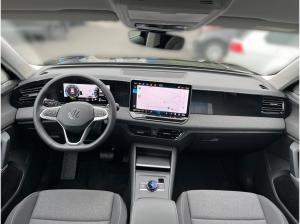 Volkswagen Tiguan 1.5 eTSI DSG / Navi, App, LED, AHK, RFK