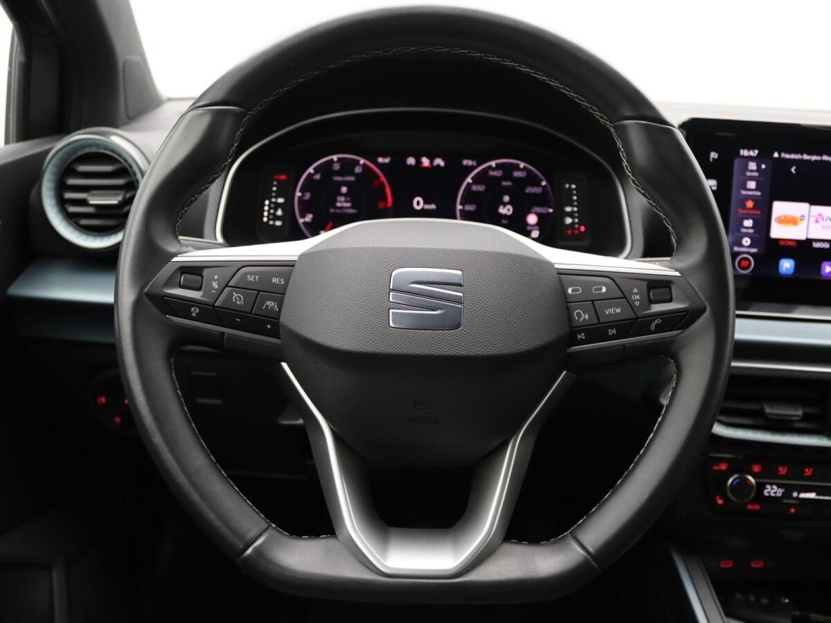 Seat Arona Xperience 1.0 TSI DSG/ LED, ACC; Navi, RFK