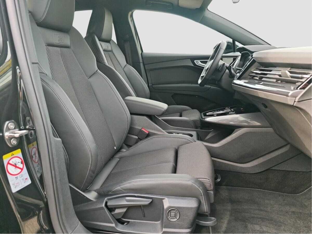 Audi Q4 e-tron Sportback 45 qu 5JGar virtual WPumpeS line MATRIX
