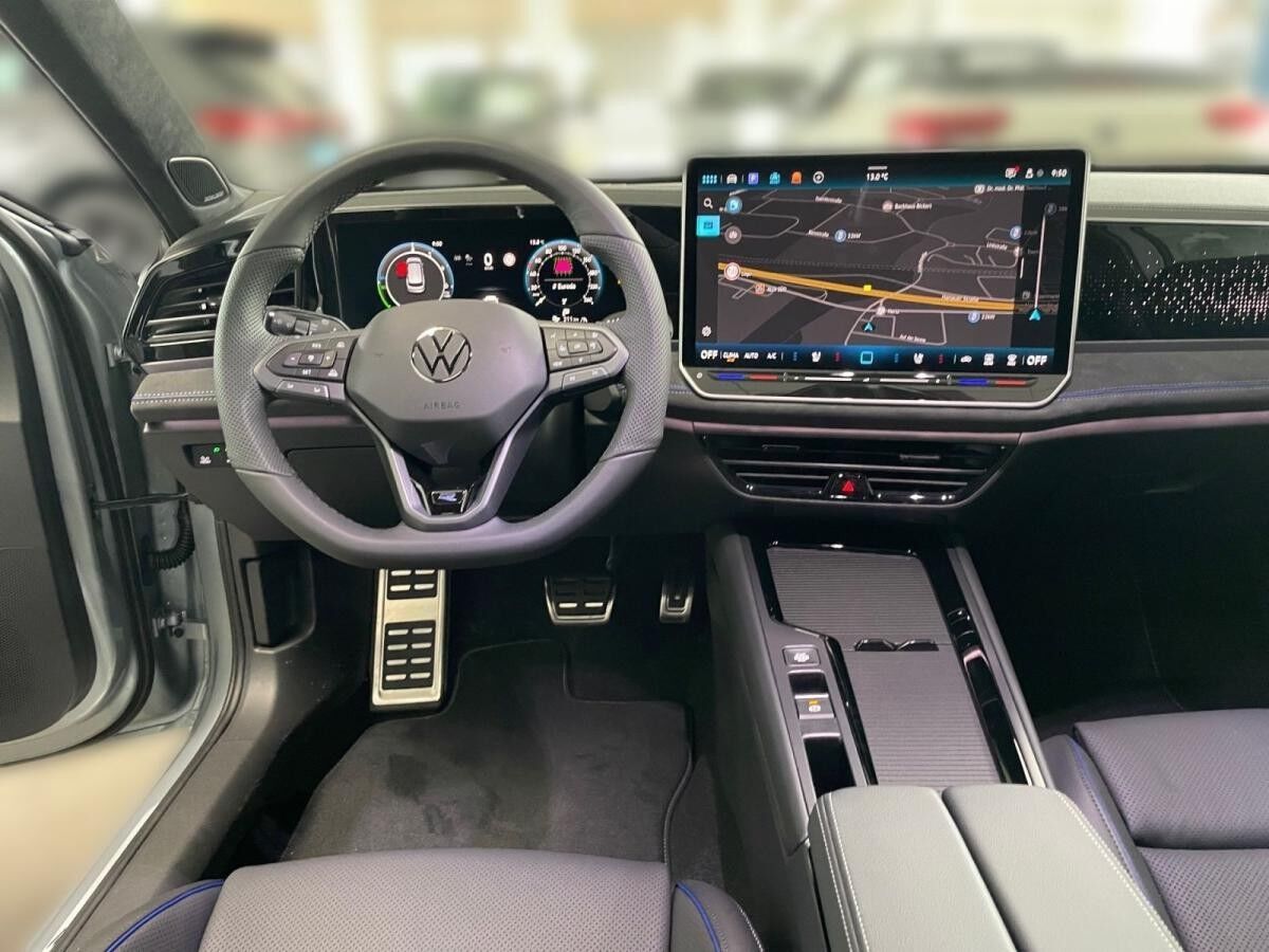 Volkswagen Passat R-Line 1,5 l eHybrid DSG⚡️AHK⚡️MASSAGE⚡️KAMERA⚡️PANO⚡️