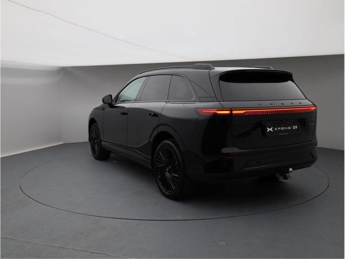 XPENG G9 Performance AWD 2025