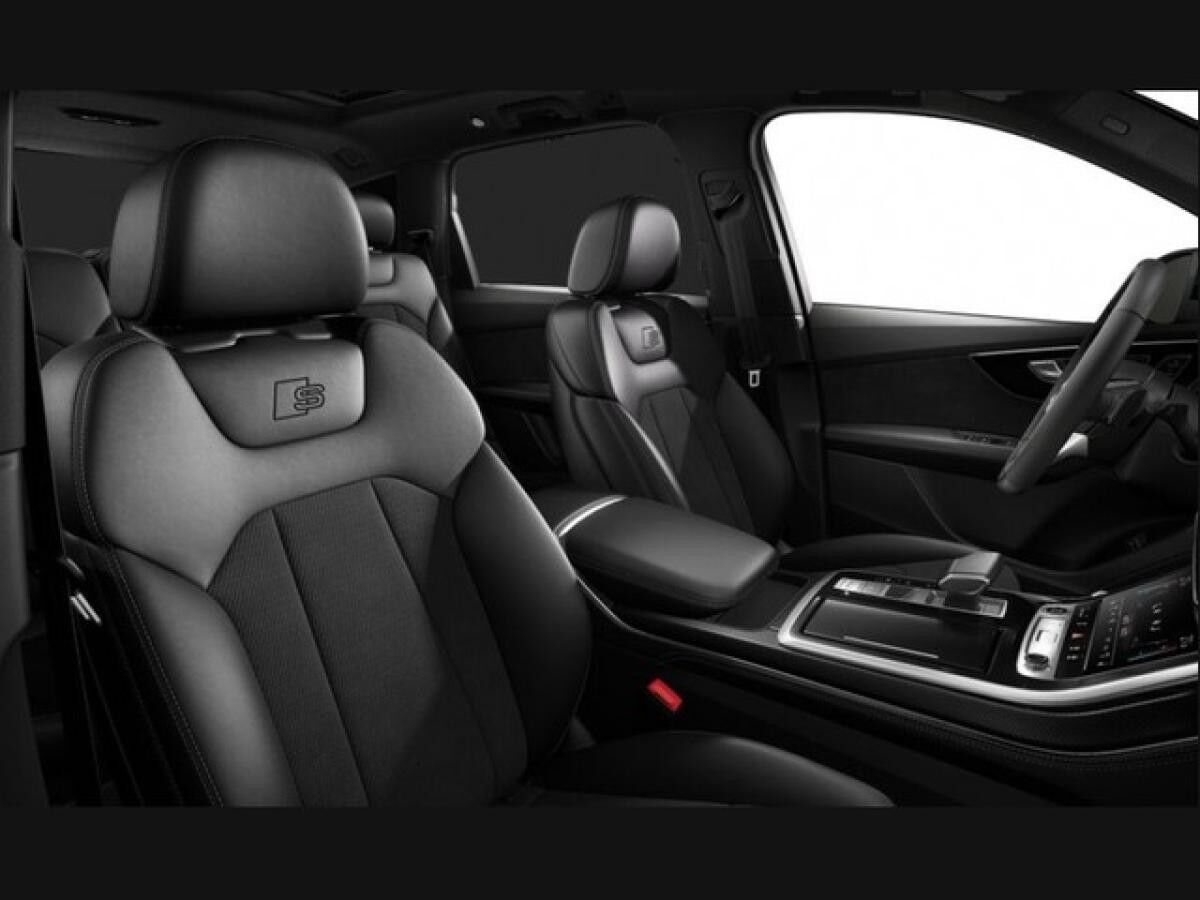 Audi Q7 SUV S line quattro TFSIe tiptronic