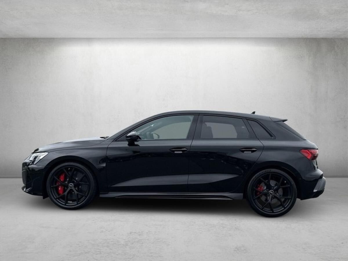 Audi RS3 Sportback quattro S tronic