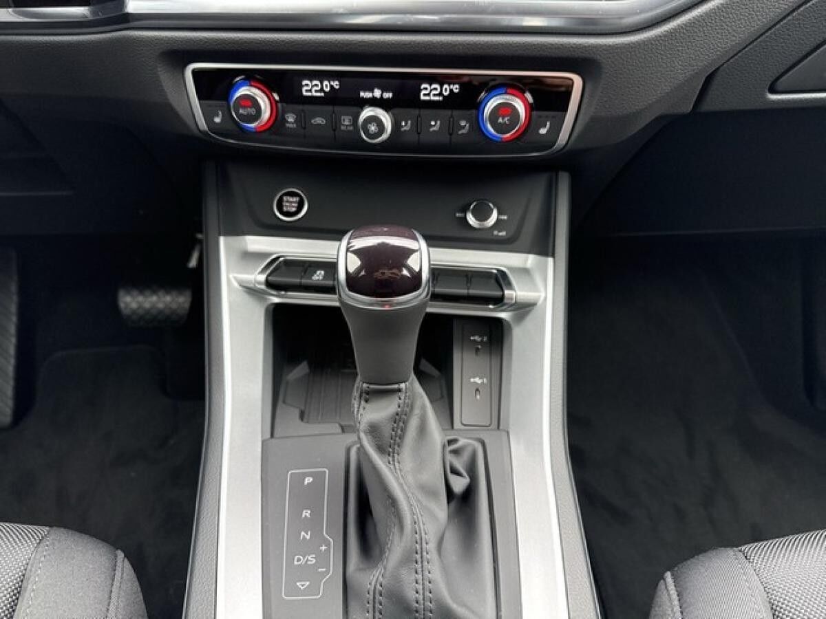 Audi Q3 35 TFSI advanced S tronic ALW