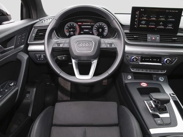 Audi Q5 40 TFSI S line Matrix AHK Panorama Kamera