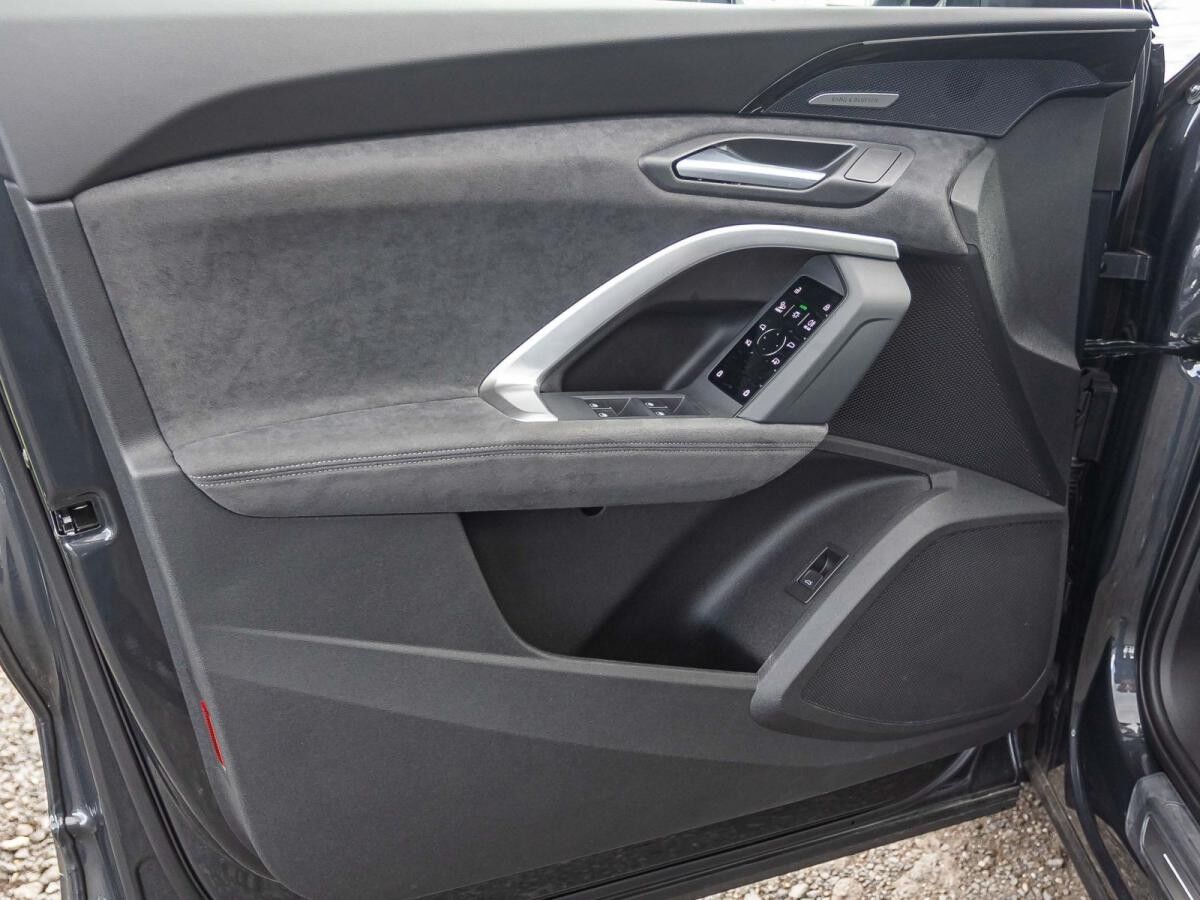 Audi Q5 SUV TDI quattro S line Tech-plus AHK