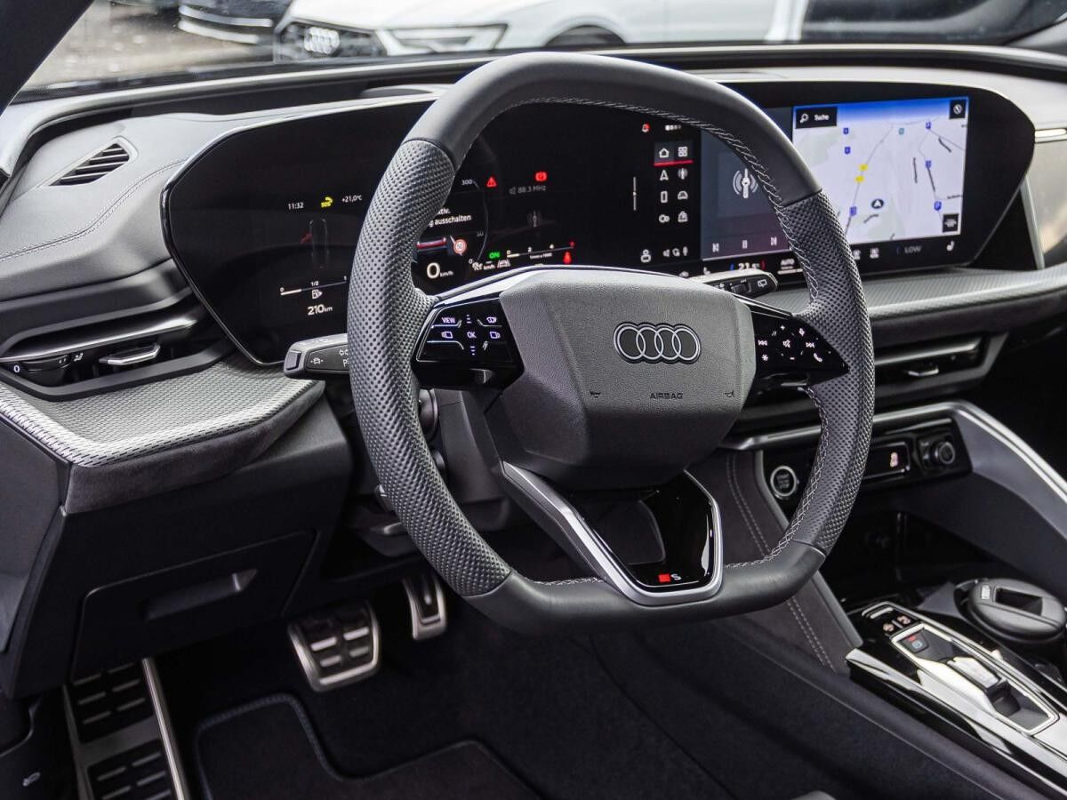 Audi Q5 SUV TDI quattro S line Tech-plus AHK