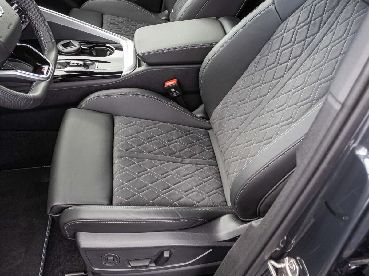 Audi Q5 SUV TDI quattro S line Tech-plus AHK