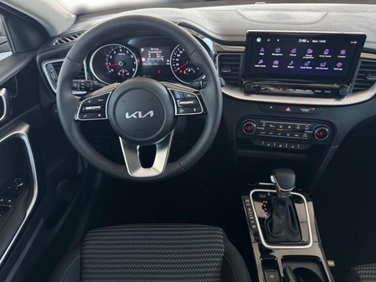 Kia Ceed Ultimate STY JBL
