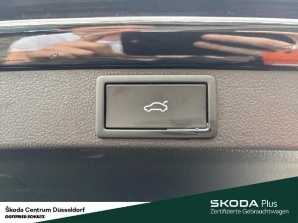 Skoda Octavia Combi Selection TDI DSG AHK Fahrassistenz-Paket Infotainment-Paket Plus
