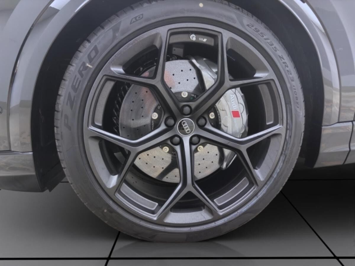 Audi RS Q8 Q PERFORMANCE PANO STDHZG HD-MATRIX AHK