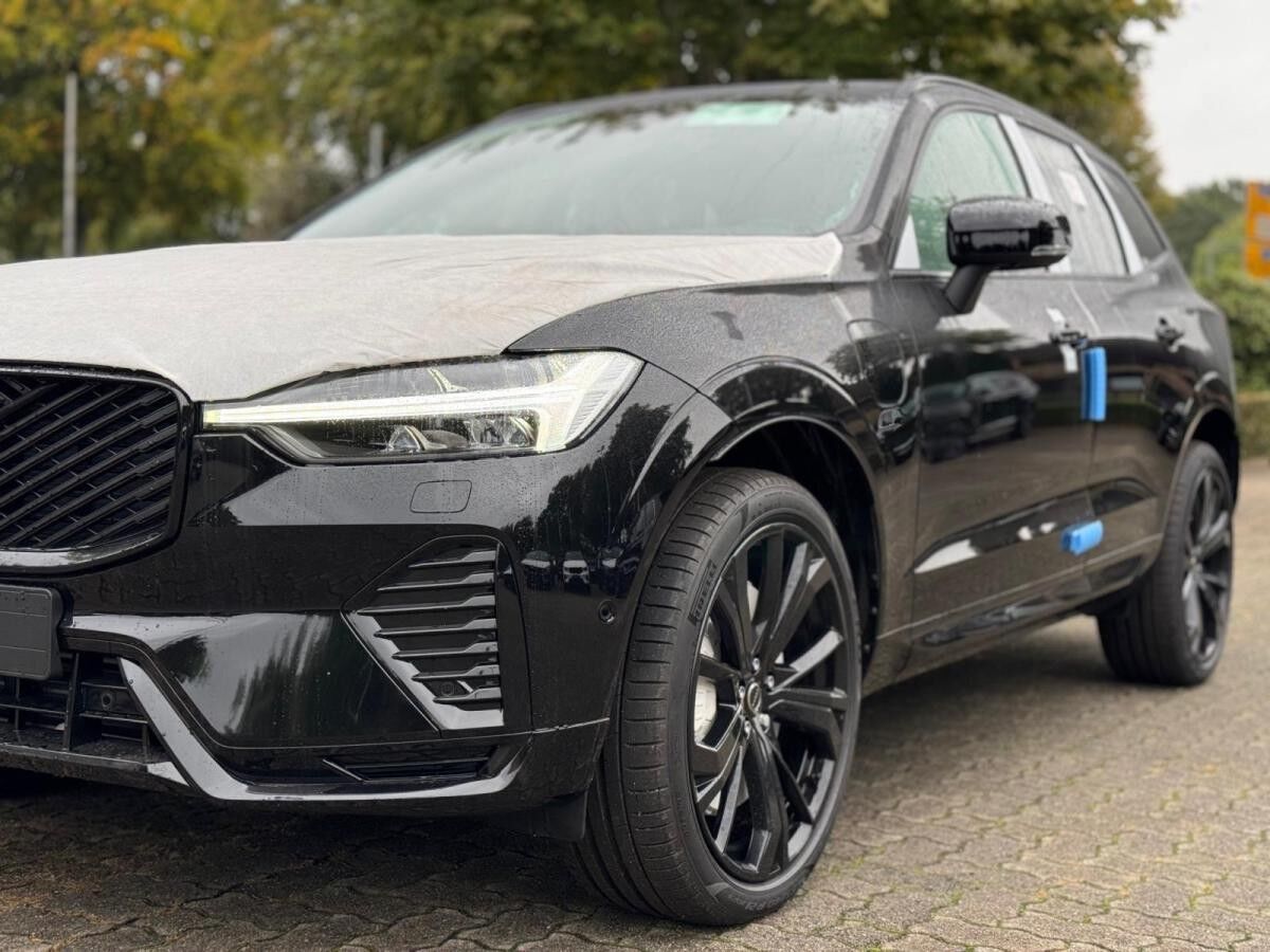 Volvo XC60 T8 AWD ULTRA-BLACK EDITION-MJ26.5-FACELIFT-Inkl. Anhängerkupplung!-Sofort lieferbar
