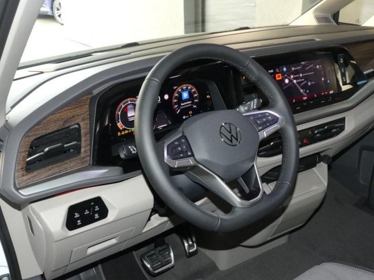 Volkswagen Multivan 2.0 TSI OPF DSG Style Panoramadach 19" Aluminumfelge