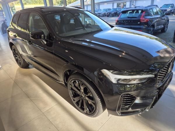 Volvo XC60 Plus Black Edition B5 AWD Mild Hybrid 2.0, Automatik,, *PRIVATKUNDEN*BESTELLFAHRZEUG*