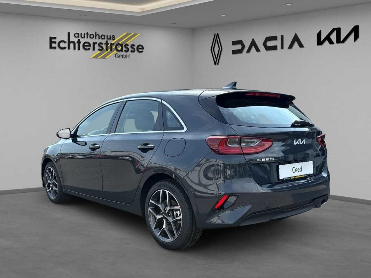 Kia Ceed 1.5 T-GDI DCT Spirit +RFK+SHZ
